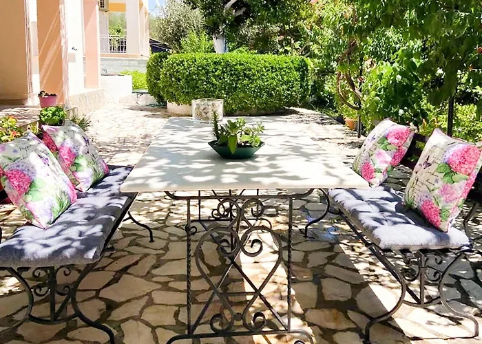 Green Yard Family Holiday Home Sidari Corfu